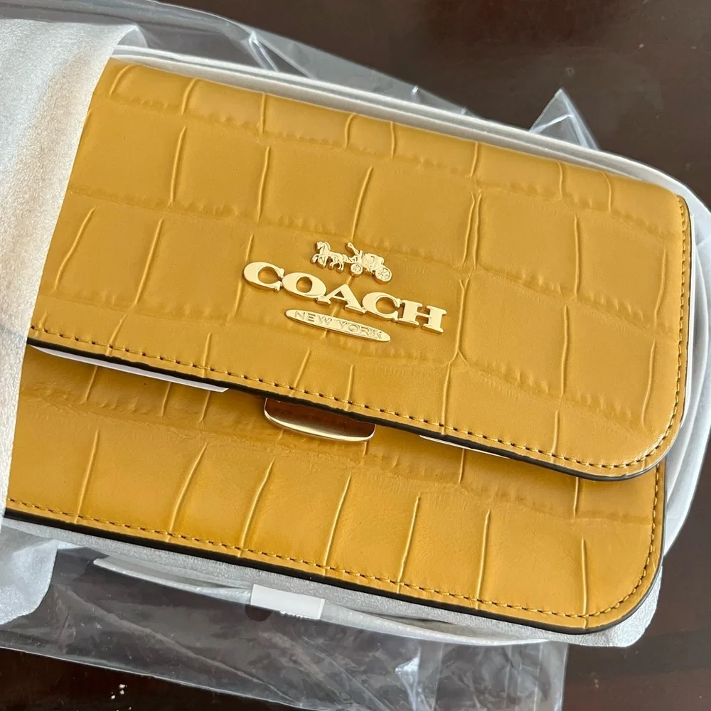Coach Mini Brynn Crossbody new​